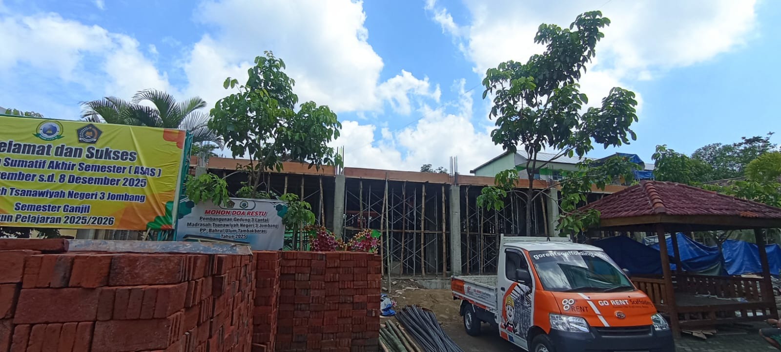 Sekolah Madrasah Tsanawiyah